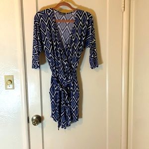 Chevron, jumper, tie in the middle, shorts, Large